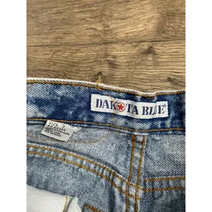 EUC Womens‎ Dakota Blue vintage high rise acidwash bow ankles jeans western SZ 7 thumbnail 3