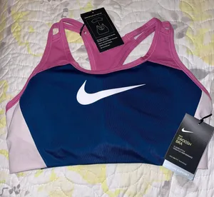 Nike Sportsbra thumbnail 1