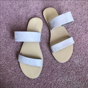 ✨Forever 21 Faux Suede Strappy Flat Sandals✨ thumbnail 6