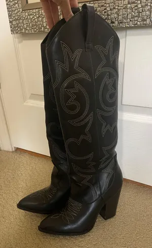 Steve Madden Boots thumbnail 2