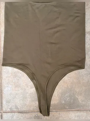 Skims Soft Smoothing Thong Bodysuit in Army Green Size XS thumbnail 8