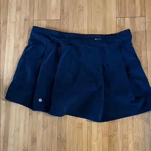 Lululemon Athletica Dark Blue Mini Skirt thumbnail 5