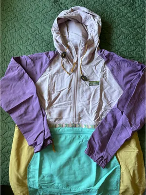 L.L. Bean Women’s Rain Jacket  thumbnail 1