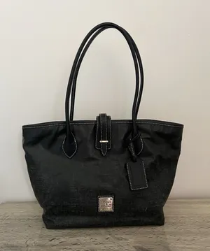 Dooney & Bourke Coated Canvas Cindy Tote Bag k8951606 Denim Shoulder Bag thumbnail 1