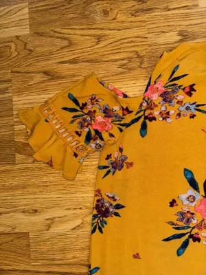 Xhilaration Dress Women’s Size Medium Cold Shoulder Mustard Yellow Floral Rayon thumbnail 10