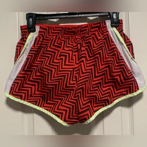 Nike Women’s Dri-Fit Athletic Shorts thumbnail 4