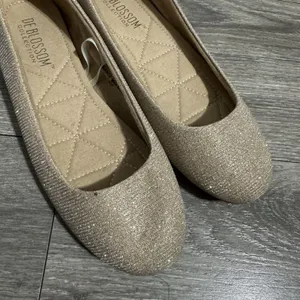 De Blossom Collection Gold Glitter Ballet Flats‎ Shoes Size 8 Women Party thumbnail 10