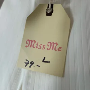 Miss Me White Trousers w/Shell Sequin Belt - Size L - NWT thumbnail 4