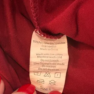 Amazon NWOT Women’s Burgundy Joggers thumbnail 2