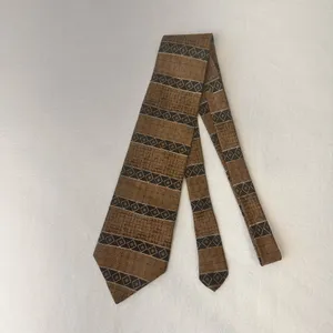 J Ferrar Vintage Silk Tie Men's Brown Geometrics Office Elegant Necktie Classic thumbnail 4