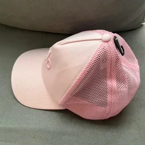 Alo Yoga District Trucker Hat Powder Pink thumbnail 4