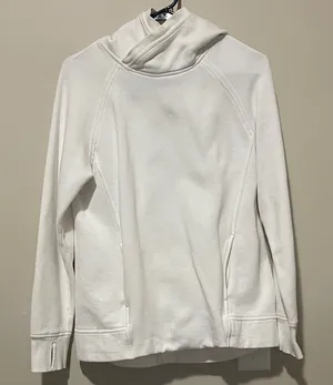 Lululemon White Cowl Neck Sweatshirt Pullover size 8 thumbnail 1