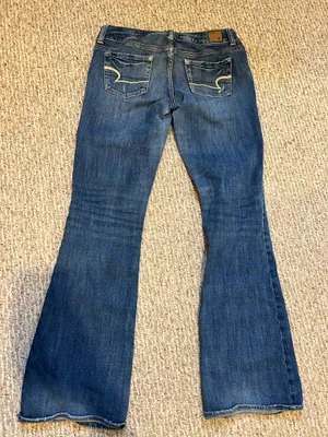 American Eagle bootcut jeans thumbnail 2