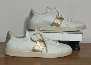 ECCO Soft 7 White Leather Metallic Rose Gold Silver Sneakers Size 38 7-7.5 thumbnail 1