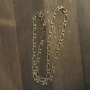 Vintage gold tone figaro chain necklace thumbnail 3
