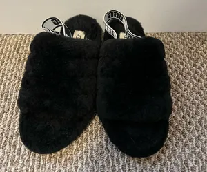 Black UGG Fluff yeah Slippers thumbnail 2