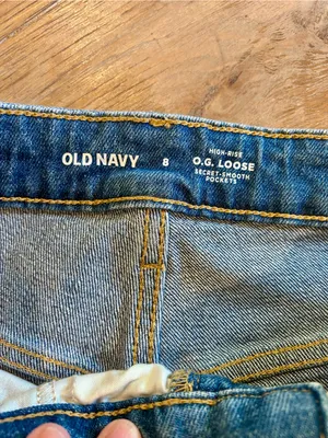 NWT-Old Navy High-Rise O.G Loose, size 8 thumbnail 3