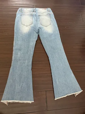 Miss Me Cropped Flare Diatressed Blue Jeans with Raw Hem 27 thumbnail 6