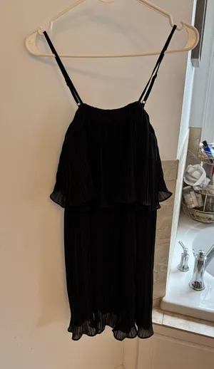Miss Love Pleated Black Mini Dress thumbnail 3