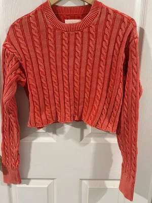 Sweater thumbnail 1