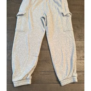 Universal Thread Women's Light Gray Sweatpants Size Medium thumbnail 7