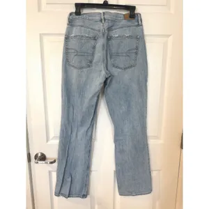 American‎ Eagle 90s Bootcut Distressed Light Wash Jeans Womens 6 Regular thumbnail 2