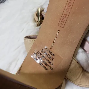 VINCE CAMUTO Women's Size 9.5 Wide Beige Ankle Strap, Open Toe Heels thumbnail 11