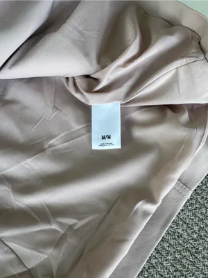 Express Light Pink Belted Trench Coat Size Medium thumbnail 5