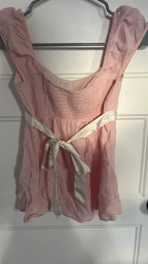 Hollister Top thumbnail 2