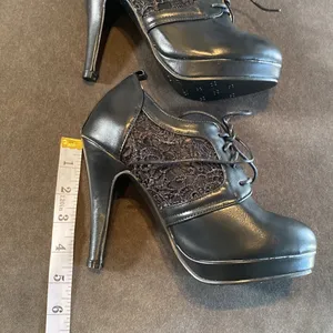 Women’s Black High Heel Booties with Lace Detail Size 5.5 thumbnail 9