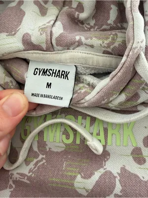 Gymshark purple camo hoodie size women’s medium thumbnail 3