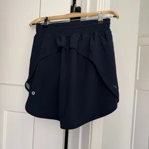 Lululemon Navy Blue Hotty Hot‎ High-Rise Skirt thumbnail 6