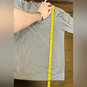 Lululemon Long Sleeve Puffed Shoulders Shirt-Size 8 thumbnail 4