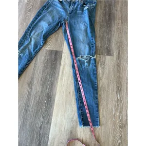 Levi’s Womens Curvy Skinny Jeans Size 29 Distressed Raw Hem Stretch Blue Denim thumbnail 13