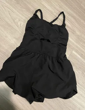 Black Cutout Sleeveless Romper Size M thumbnail 1