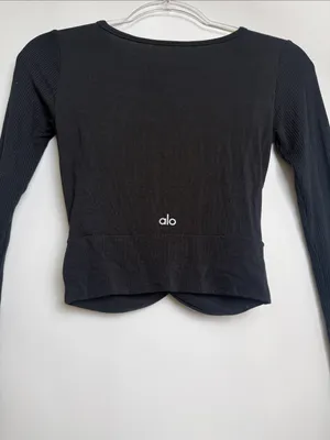 Alo Yoga Black Cover Long Sleeve Cropped Ribbed Top Wrap Detail Size Small thumbnail 6