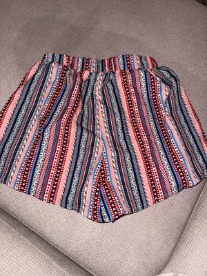 Fun pattern shorts Multiple Size XS thumbnail 2