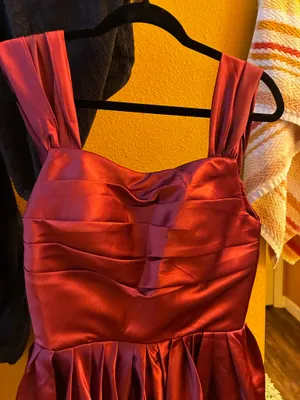Burgundy corset Amazon dress thumbnail 2