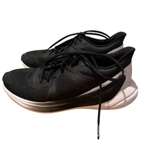Lululemon Blissfeel 2 Running Shoes – Women’s Size 6 thumbnail 3
