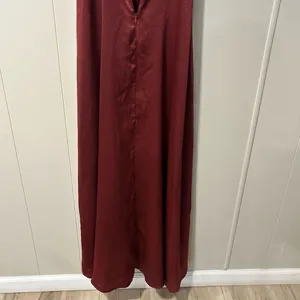 Lulus Extra Extravagance Burgundy Sleeveless Maxi Dress size: Small thumbnail 8