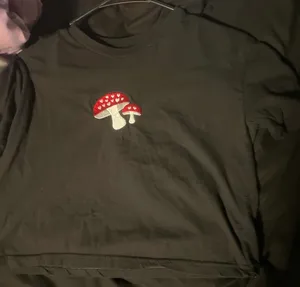 Hot Topic mushroom crop top thumbnail 1
