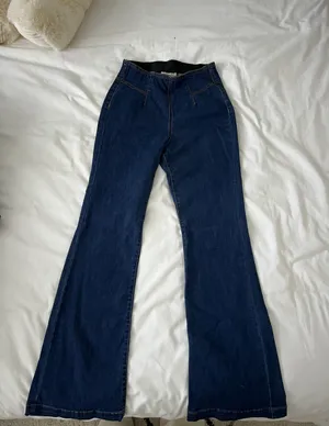 Knox Rose High Rise Flare Jeans thumbnail 4