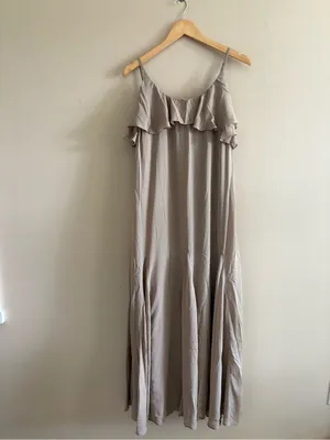 Abercrombie & Fitch Ruffle Maxi Dress Size Medium Taupe Tan Flowy Sleeveless thumbnail 2