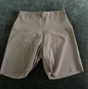 Nike Shorts thumbnail 1