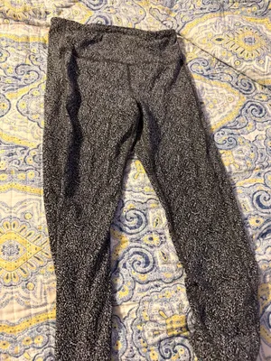 athleta leggings thumbnail 2