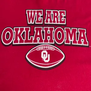 Gildan Vintage Oklahoma University Red T-shirt thumbnail 3