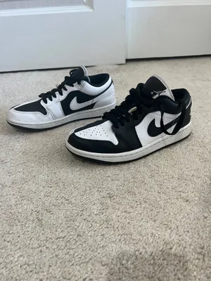 Nike Air Jordan  thumbnail 4