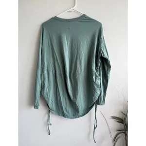Lululemon All‎ Yours Cinch Long Sleeve Shirt Tidewater Teal Green Size 6 flaw thumbnail 2