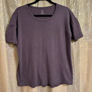 Aerie Crewneck Gray Stretch Unique Dyed Casual T Shirt Small NWT thumbnail 1
