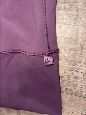 NWOT Lululemon Power Pivot Tank *Everlux in Grape Thistle Size 8 thumbnail 8